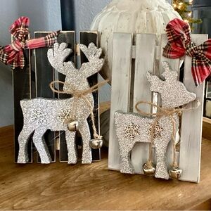 Reindeer Shelf Sitters